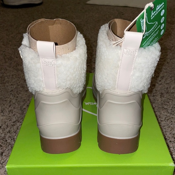Sam Edelmam boots, size 7, brand new with tags, cream color. - Picture 3 of 4